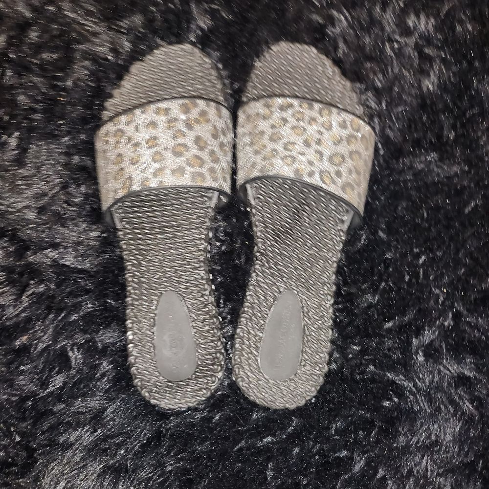 Ilse Jacobsen Black & Cheetah Print Slide Sandals